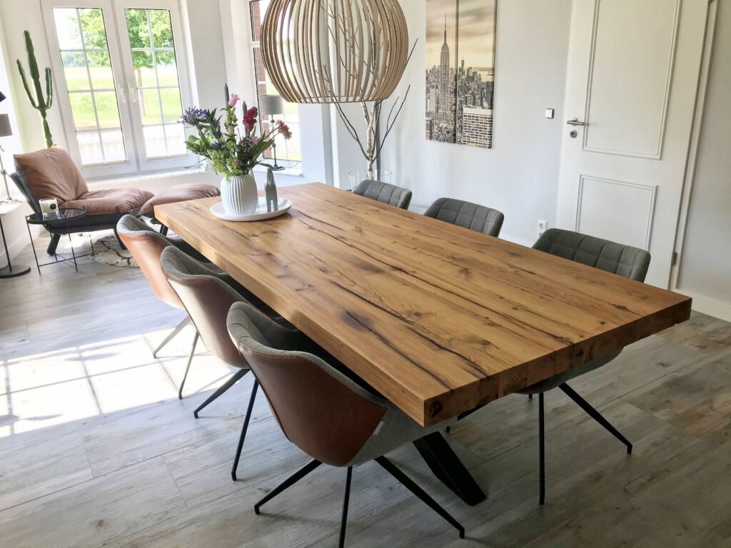 Wohnzimmer Holztisch